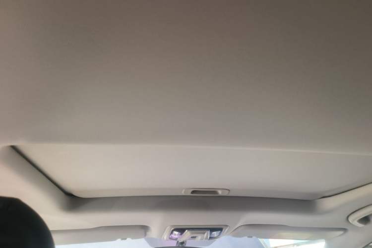 Used CHANGAN Eado DD 2023 Blue Whale NE 1.5T GDI DCT Luxury Edition Headliner