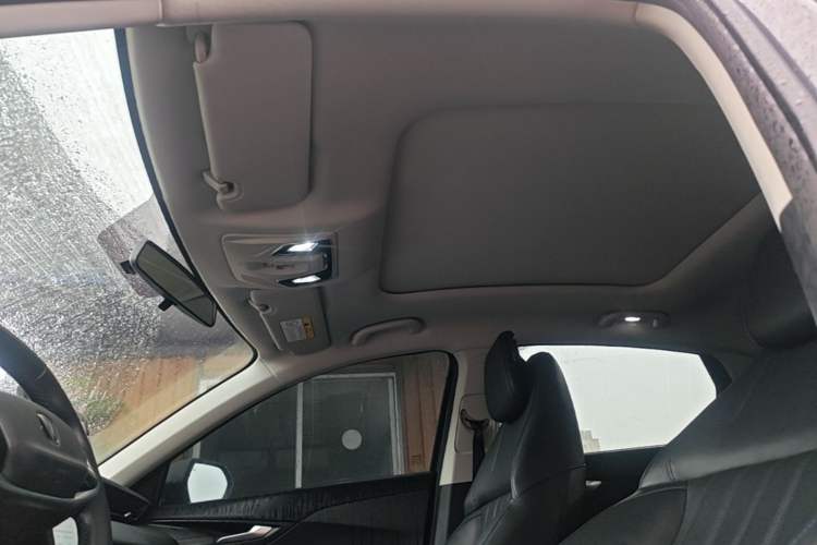 Used CHANGAN Eado DD 2023 Blue Whale NE 1.5T GDI DCT Navigation Model Headliner