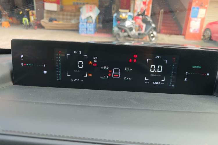 Used CHANGAN Eado DD 2023 Blue Whale NE 1.5T GDI DCT Navigation Model Instrument Cluster