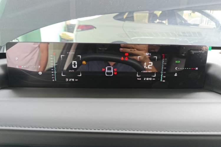 Used CHANGAN Eado DD 2023 Blue Whale NE 1.5T GDI DCT Luxury Edition Instrument Cluster