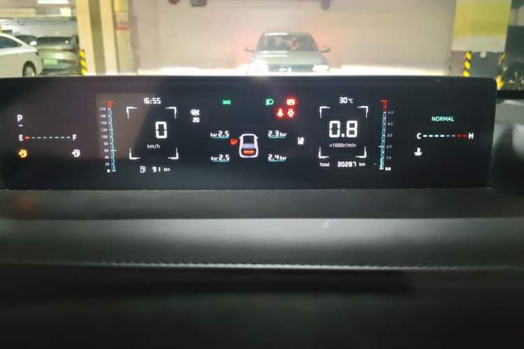 Used CHANGAN Eado DD 2023 Blue Whale NE 1.5T GDI DCT Navigation Model Instrument Cluster