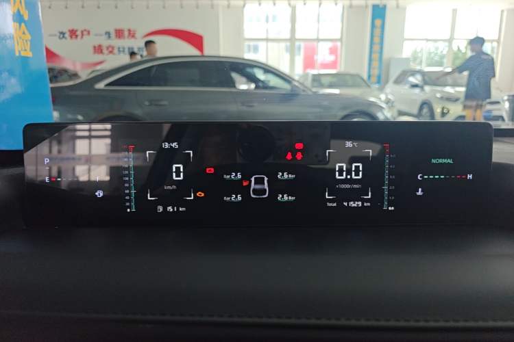 Used CHANGAN Eado DD 2023 Blue Whale NE 1.5T GDI DCT Luxury Edition Instrument Cluster