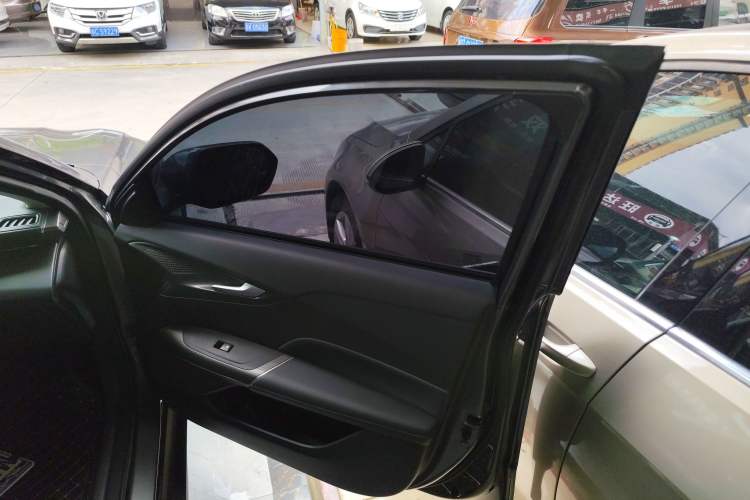 Used CHANGAN Eado DD 2023 Blue Whale NE 1.5T GDI DCT Flagship Model Interior 5