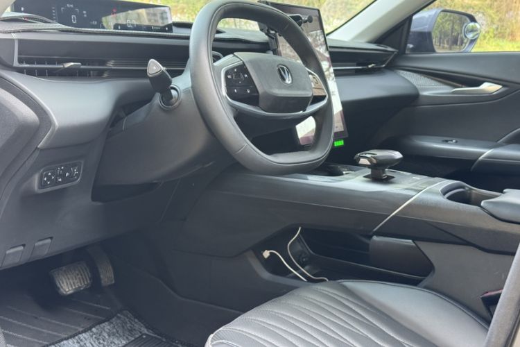 Used CHANGAN Eado DD 2023 Blue Whale NE 1.5T GDI DCT Navigation Model Interior 5