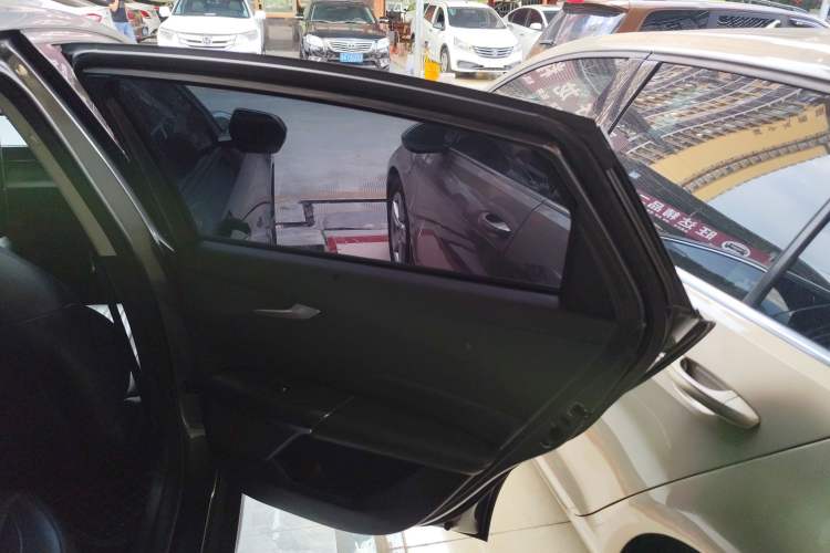 Used CHANGAN Eado DD 2023 Blue Whale NE 1.5T GDI DCT Flagship Model Interior 6