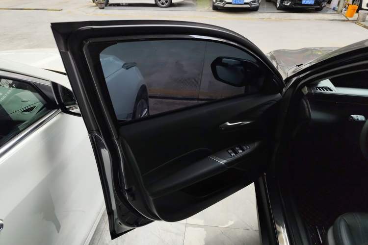 Used CHANGAN Eado DD 2023 Blue Whale NE 1.5T GDI DCT Flagship Model Interior 7