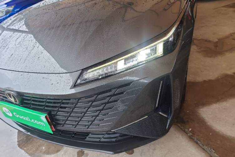 Used CHANGAN Eado DD 2023 Blue Whale NE 1.5T GDI DCT Navigation Model Left Front Headlight