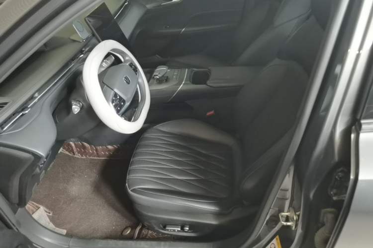 Used CHANGAN Eado DD 2023 Blue Whale NE 1.5T GDI DCT Navigation Model Left Front Seat