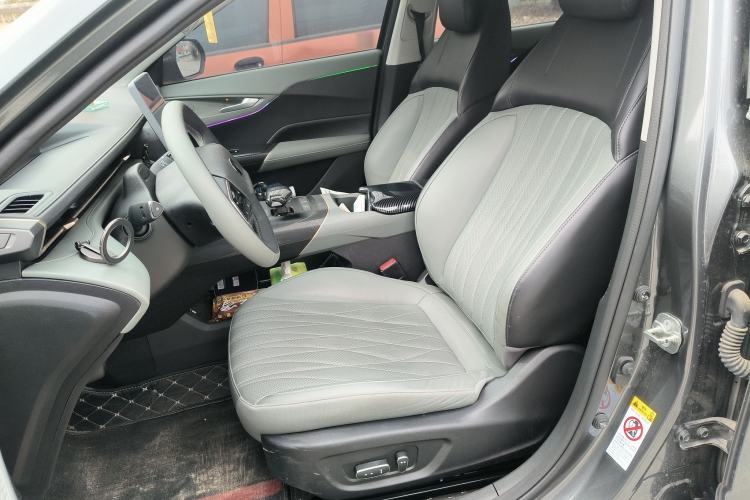Used CHANGAN Eado DD 2023 Blue Whale NE 1.5T GDI DCT Navigation Model Left Front Seat