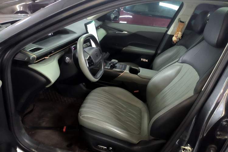 Used CHANGAN Eado DD 2023 Blue Whale NE 1.5T GDI DCT Navigation Model Left Front Seat