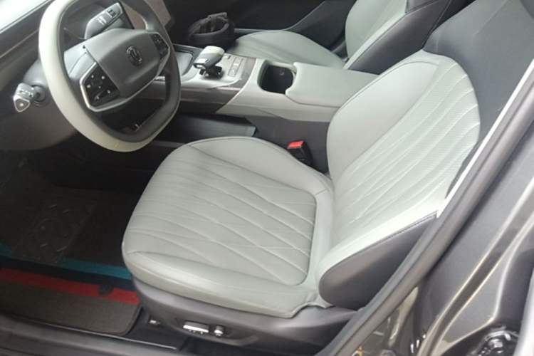 Used CHANGAN Eado DD 2023 Blue Whale NE 1.5T GDI DCT Navigation Model Left Front Seat