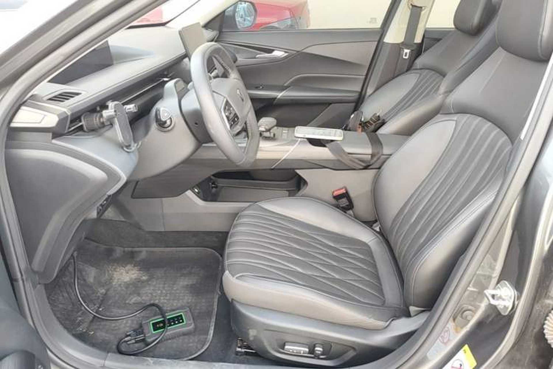 Used CHANGAN Eado DD 2023 Blue Whale NE 1.5T GDI DCT Navigation Model Left Front Seat