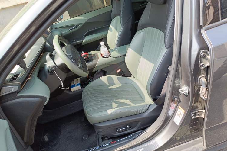 Used CHANGAN Eado DD 2023 Blue Whale NE 1.5T GDI DCT Navigation Model Left Front Seat