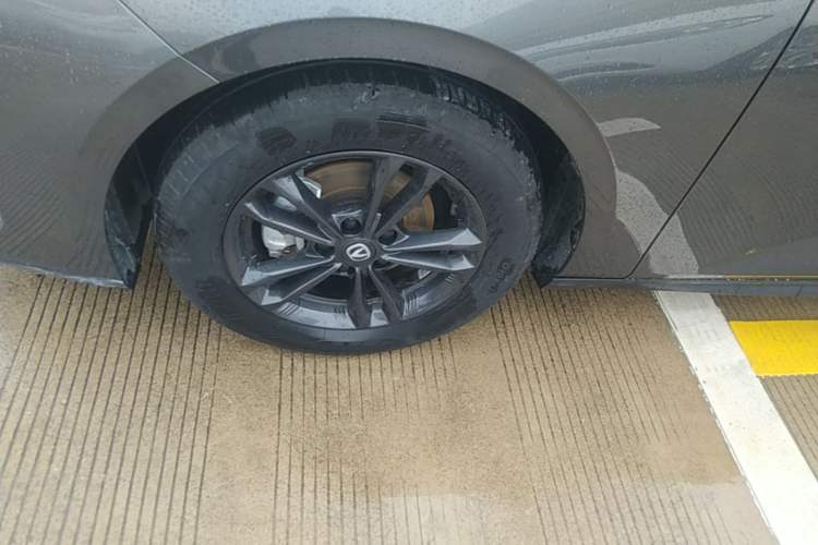 Used CHANGAN Eado DD 2023 Blue Whale NE 1.5T GDI DCT Luxury Edition Left Front Wheel Hub