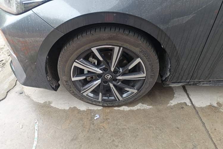 Used CHANGAN Eado DD 2023 Blue Whale NE 1.5T GDI DCT Navigation Model Left Front Wheel Hub