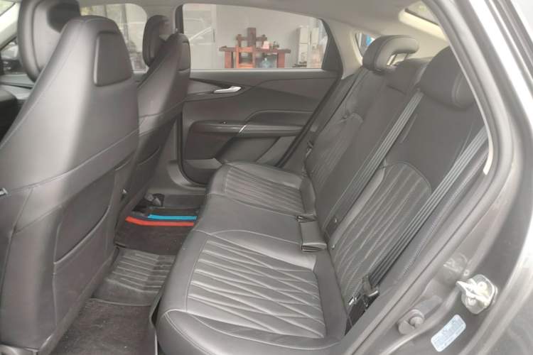 Used CHANGAN Eado DD 2023 Blue Whale NE 1.5T GDI DCT Navigation Model Left Rear Seat