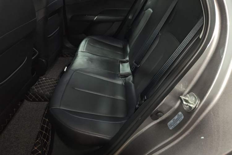 Used CHANGAN Eado DD 2023 Blue Whale NE 1.5T GDI DCT Navigation Model Left Rear Seat