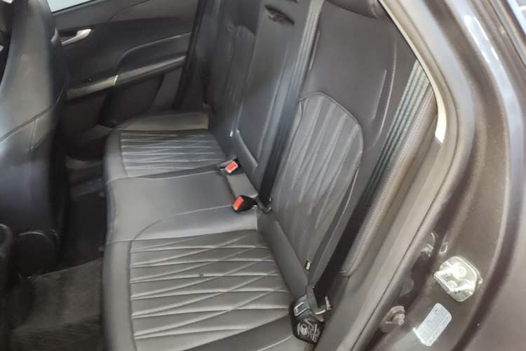 Used CHANGAN Eado DD 2023 Blue Whale NE 1.5T GDI DCT Flagship Model Left Rear Seat