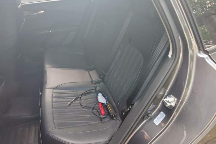 Used CHANGAN Eado DD 2023 Blue Whale NE 1.5T GDI DCT Navigation Model Left Rear Seat
