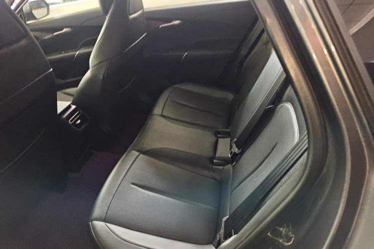 Used CHANGAN Eado DD 2023 Blue Whale NE 1.5T GDI DCT Luxury Edition Left Rear Seat