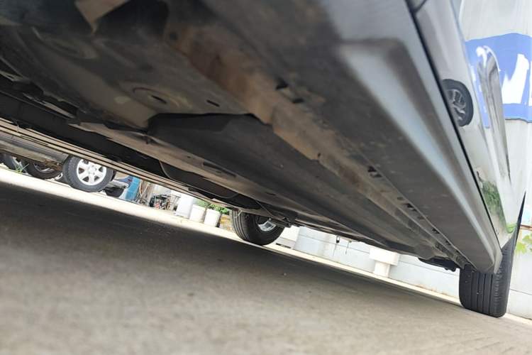 Used CHANGAN Eado DD 2023 Blue Whale NE 1.5T GDI DCT Luxury Edition Left Side Sill