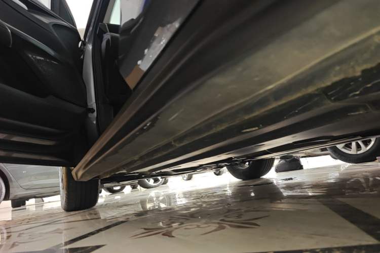 Used CHANGAN Eado DD 2023 Blue Whale NE 1.5T GDI DCT Luxury Edition Left Side Sill
