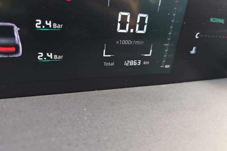 Used CHANGAN Eado DD 2023 Blue Whale NE 1.5T GDI DCT Navigation Model Odometer Close Up