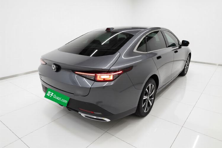 Used CHANGAN Eado DD 2023 Blue Whale NE 1.5T GDI DCT Navigation Model Rear Right 45 Deg