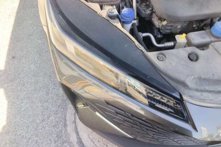 Used CHANGAN Eado DD 2023 Blue Whale NE 1.5T GDI DCT Luxury Edition Right Front Headlight