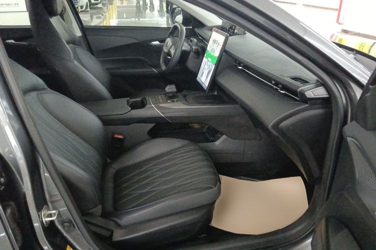 Used CHANGAN Eado DD 2023 Blue Whale NE 1.5T GDI DCT Navigation Model Right Front Seat