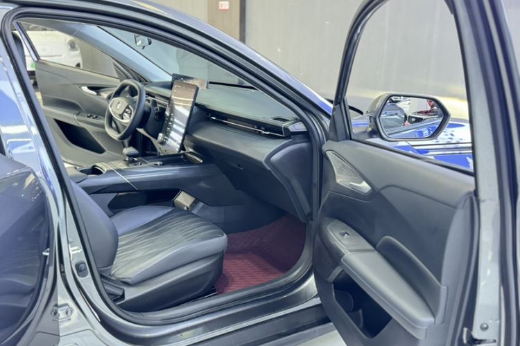 Used CHANGAN Eado DD 2023 Blue Whale NE 1.5T GDI DCT Navigation Model Right Front Seat
