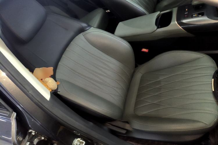 Used CHANGAN Eado DD 2023 Blue Whale NE 1.5T GDI DCT Navigation Model Right Front Seat