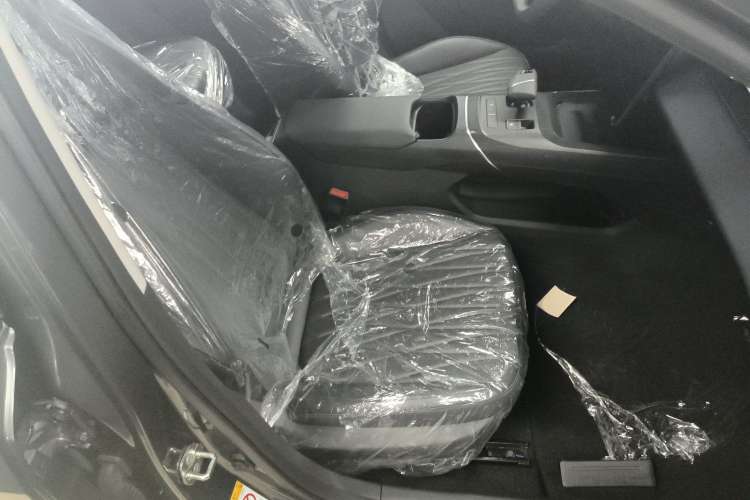 Used CHANGAN Eado DD 2023 Blue Whale NE 1.5T GDI DCT Navigation Model Right Front Seat