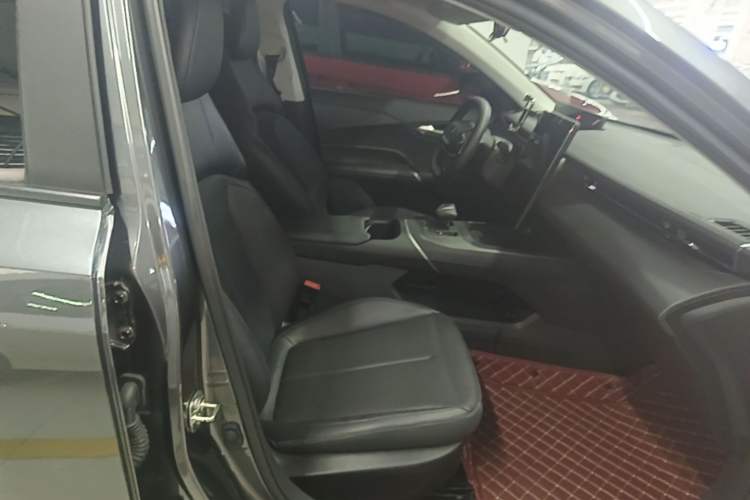 Used CHANGAN Eado DD 2023 Blue Whale NE 1.5T GDI DCT Enjoy Edition Right Front Seat