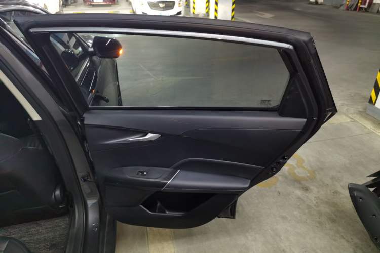 Used CHANGAN Eado DD 2023 Blue Whale NE 1.5T GDI DCT Navigation Model Right Rear Door Interior