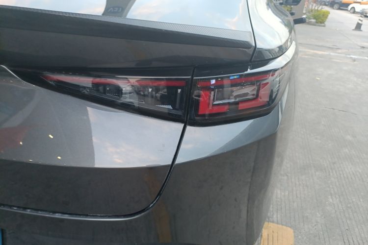 Used CHANGAN Eado DD 2023 Blue Whale NE 1.5T GDI DCT Flagship Model Right Rear Taillight
