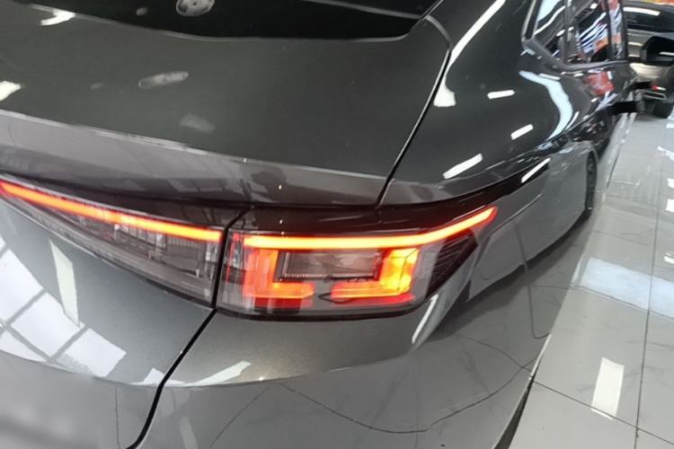 Used CHANGAN Eado DD 2023 Blue Whale NE 1.5T GDI DCT Navigation Model Right Rear Taillight