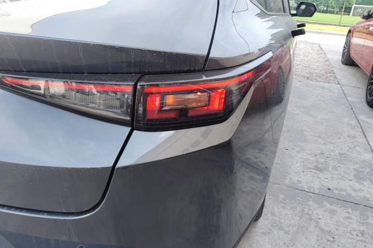Used CHANGAN Eado DD 2023 Blue Whale NE 1.5T GDI DCT Navigation Model Right Rear Taillight