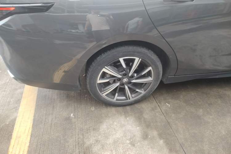 Used CHANGAN Eado DD 2023 Blue Whale NE 1.5T GDI DCT Navigation Model Right Rear Wheel Hub