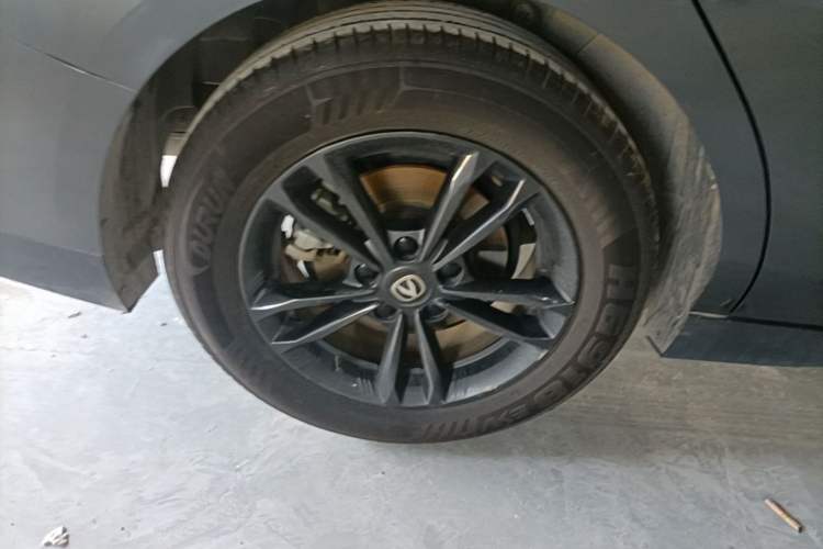 Used CHANGAN Eado DD 2023 Blue Whale NE 1.5T GDI DCT Luxury Edition Right Rear Wheel Hub