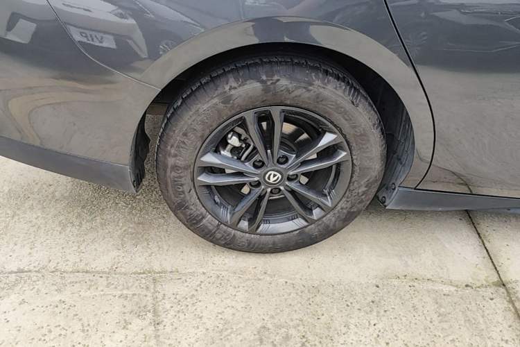 Used CHANGAN Eado DD 2023 Blue Whale NE 1.5T GDI DCT Luxury Edition Right Rear Wheel Hub