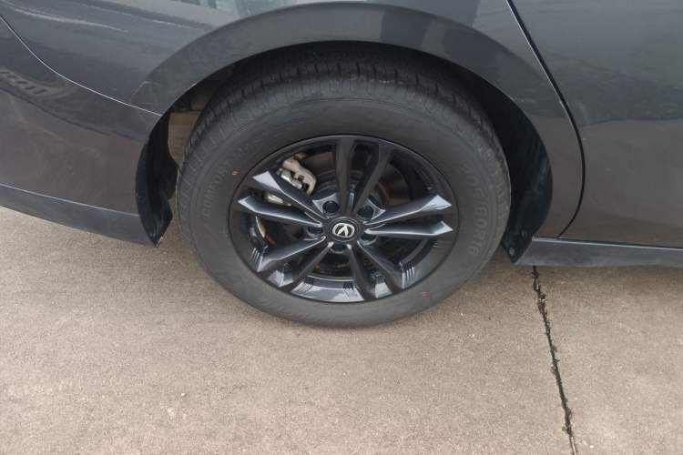 Used CHANGAN Eado DD 2023 Blue Whale NE 1.5T GDI DCT Luxury Edition Right Rear Wheel Hub