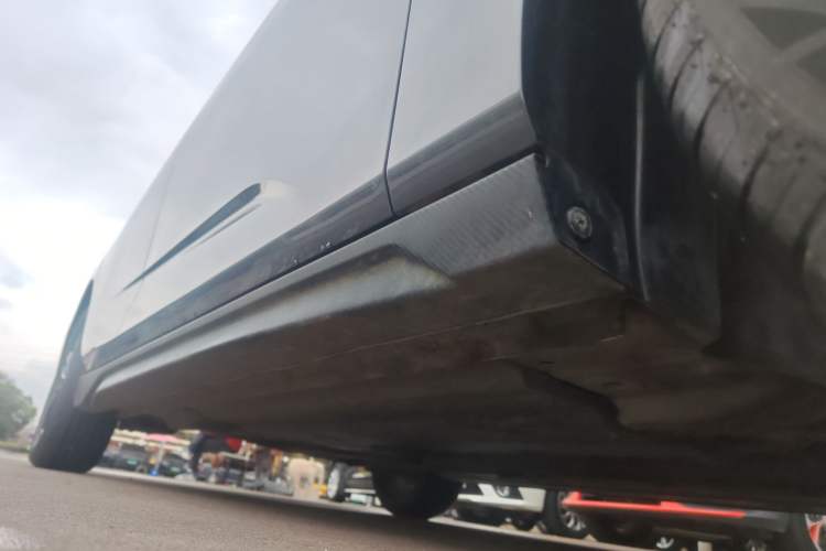 Used CHANGAN Eado DD 2023 Blue Whale NE 1.5T GDI DCT Luxury Edition Right Side Sill