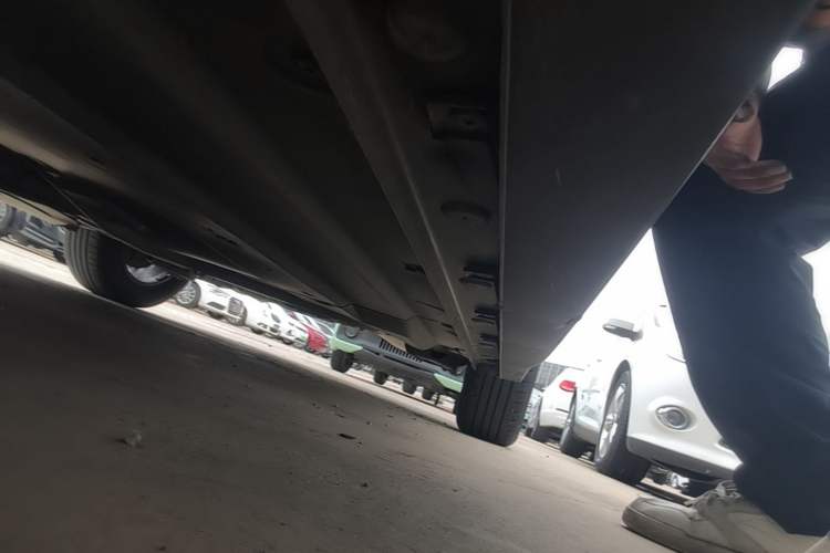 Used CHANGAN Eado DD 2023 Blue Whale NE 1.5T GDI DCT Prestige Model Right Side Sill