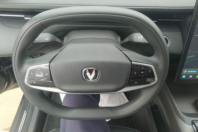 Used CHANGAN Eado DD 2023 Blue Whale NE 1.5T GDI DCT Luxury Edition Steering Wheel