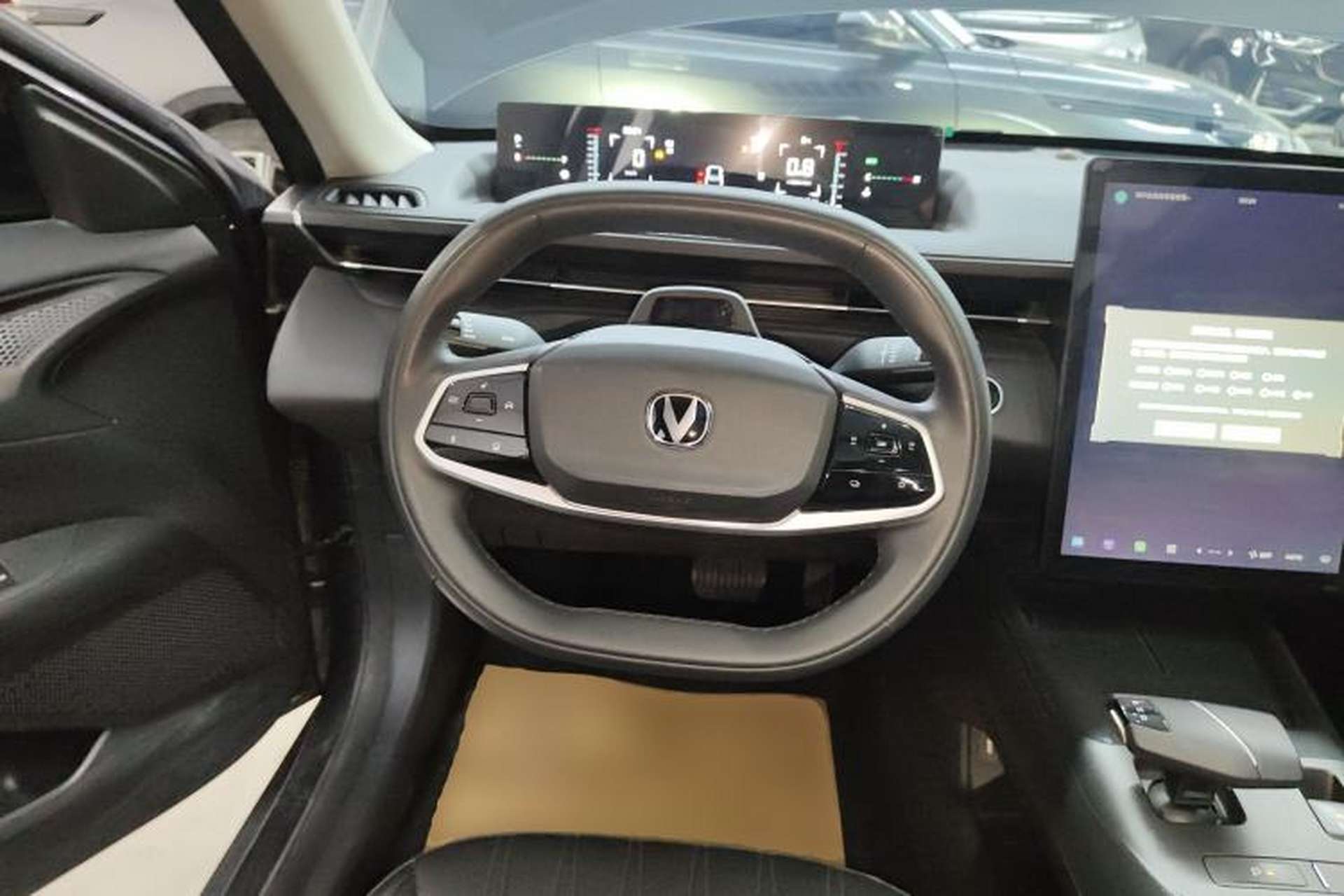 Used CHANGAN Eado DD 2023 Blue Whale NE 1.5T GDI DCT Navigation Model Steering Wheel