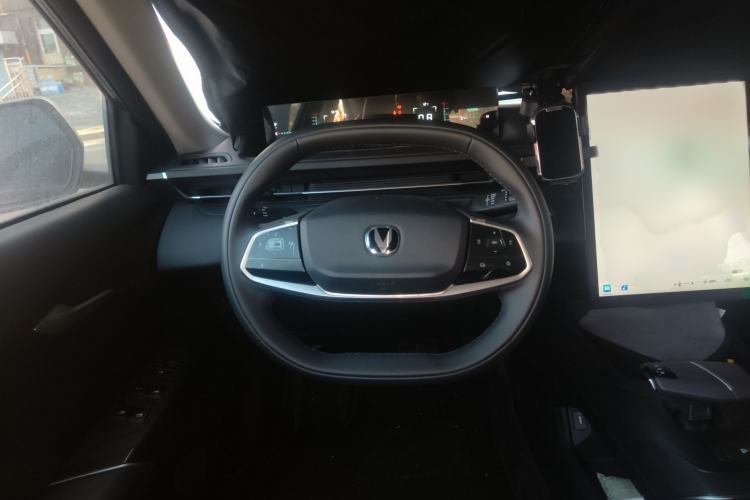 Used CHANGAN Eado DD 2023 Blue Whale NE 1.5T GDI DCT Prestige Model Steering Wheel