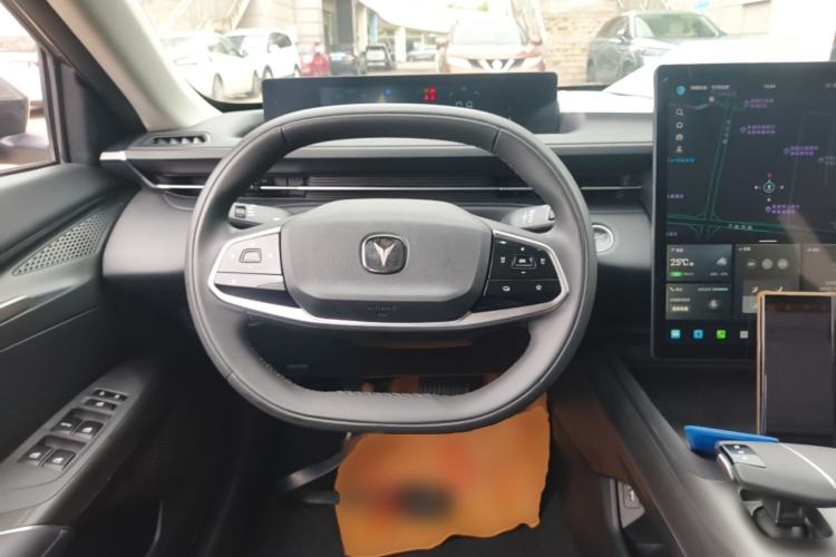 Used CHANGAN Eado DD 2023 Blue Whale NE 1.5T GDI DCT Prestige Model Steering Wheel