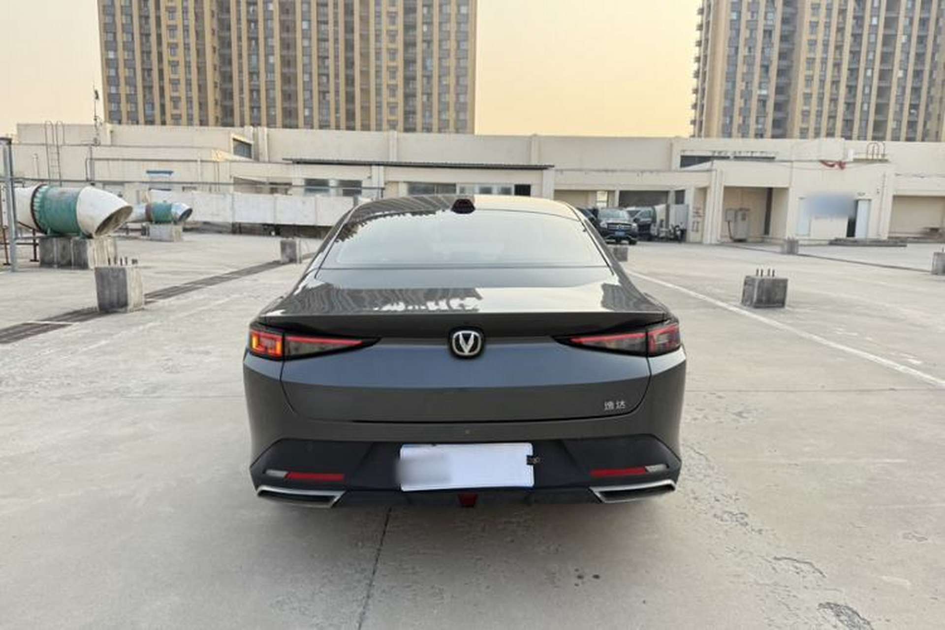 Used CHANGAN Eado DD 2023 Blue Whale NE 1.5T GDI DCT Luxury Edition Trunk