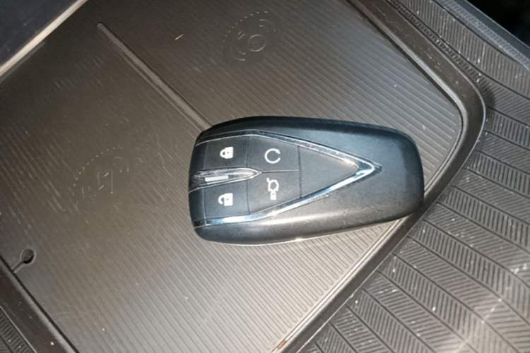 Used CHANGAN Eado DD 2023 Blue Whale NE 1.5T GDI DCT Navigation Model Vehicle Key